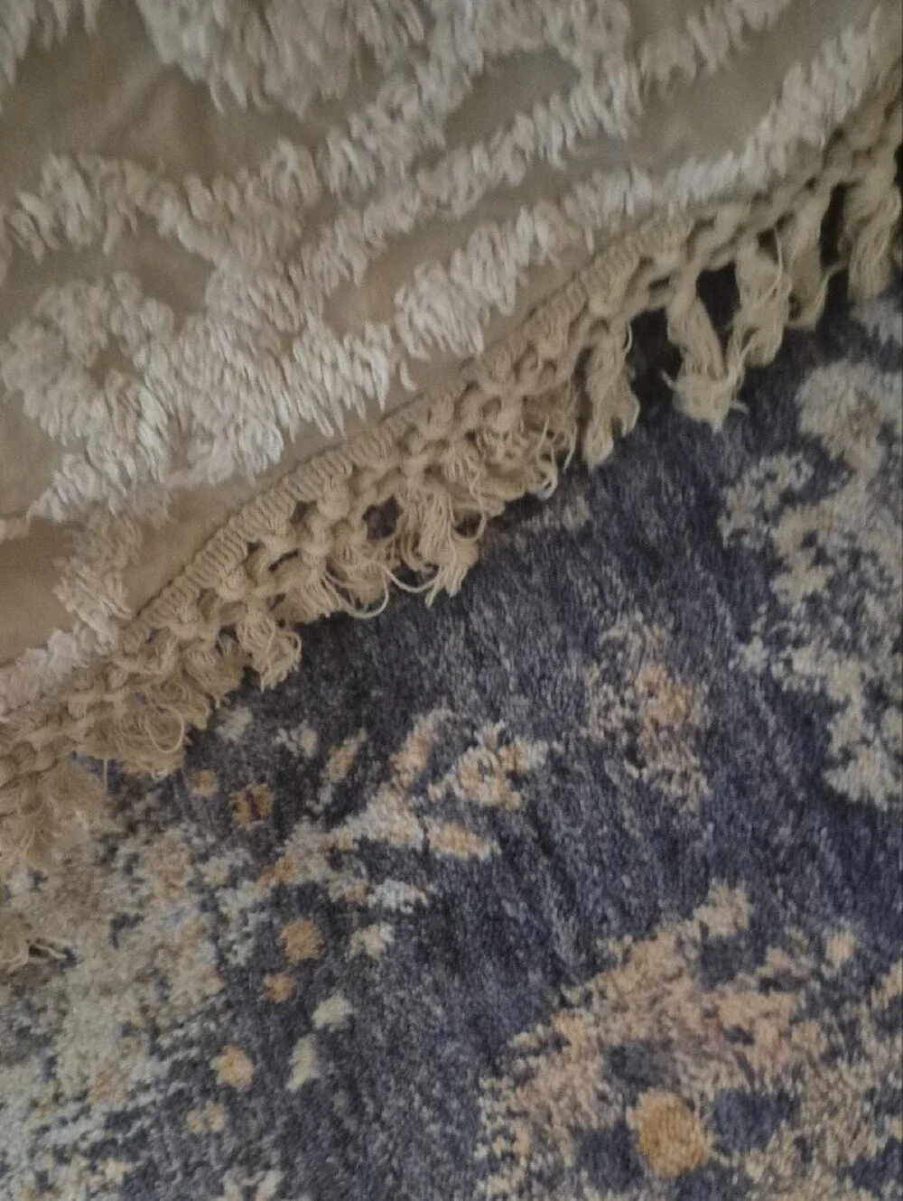 Lightweight  Chenille Comforter Set - Cream